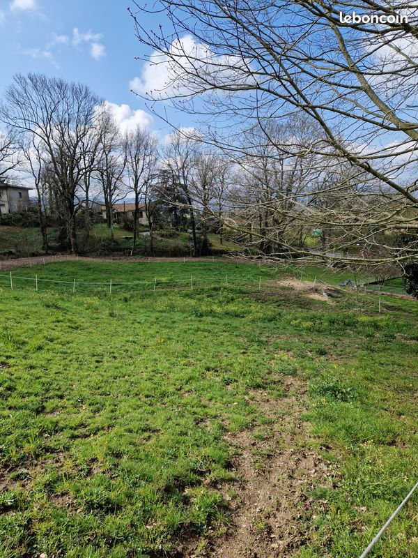 Vente terrain à bâtir St-Baudille · à Aussillon · 30 000 €