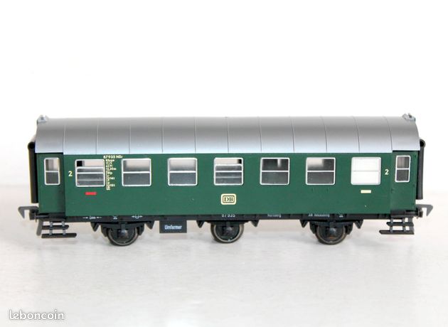 Voiture Voyageurs 2ème Classe DB Fleischmann HO - Vert - Train Électrique