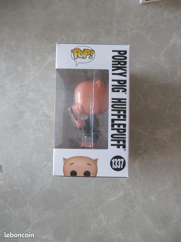 POP FUNKO 1337 PORKY PIG HUFFLEPUFF Figurine (image 2)
