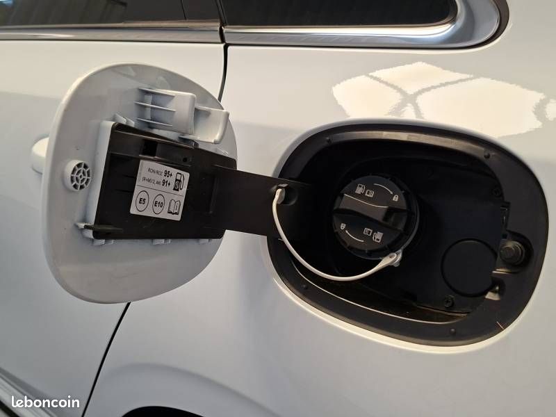 Kia CEED 1.5 T-GDi 140 ch DCT7 GT-line (image 16)