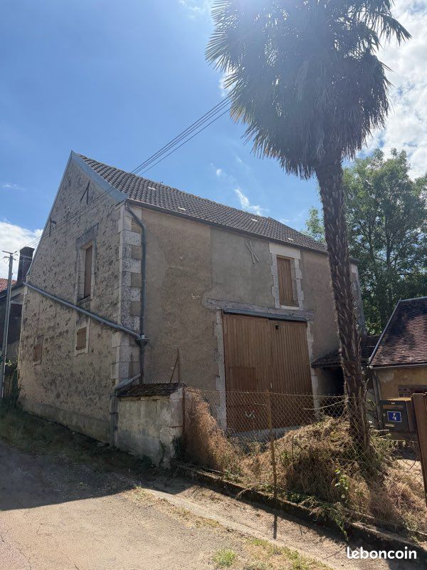Maison 6 pièces 150 m² · à Venoy · 150 m² · 42 000 €
