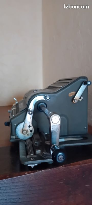 Machine mecanique a calculer (image 3)