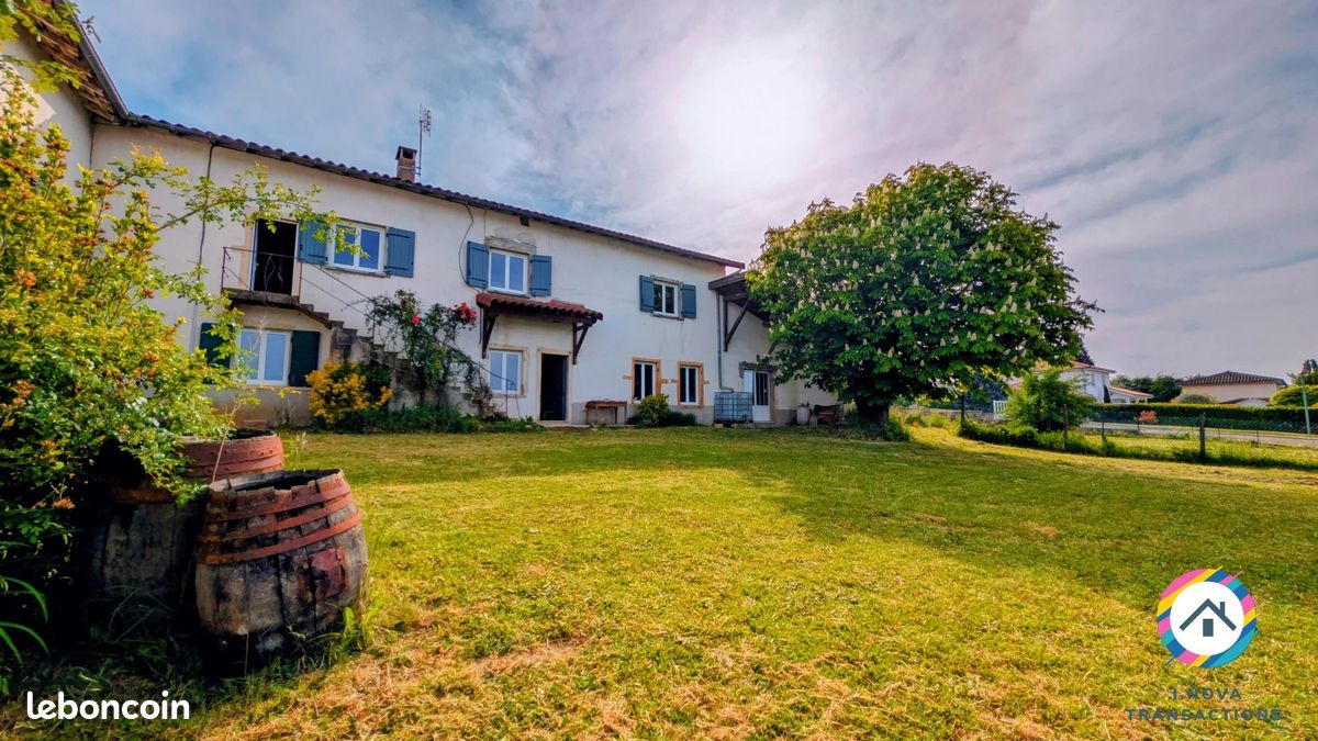 Maison 5 pièces 217 m² · à Misérieux · 217 m² · 349 000 €