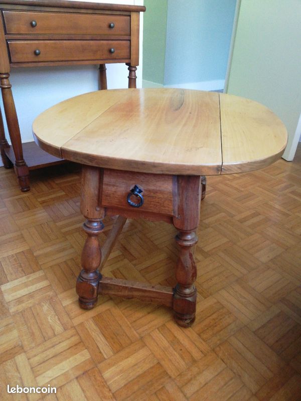 Table basse en bois (image 2)