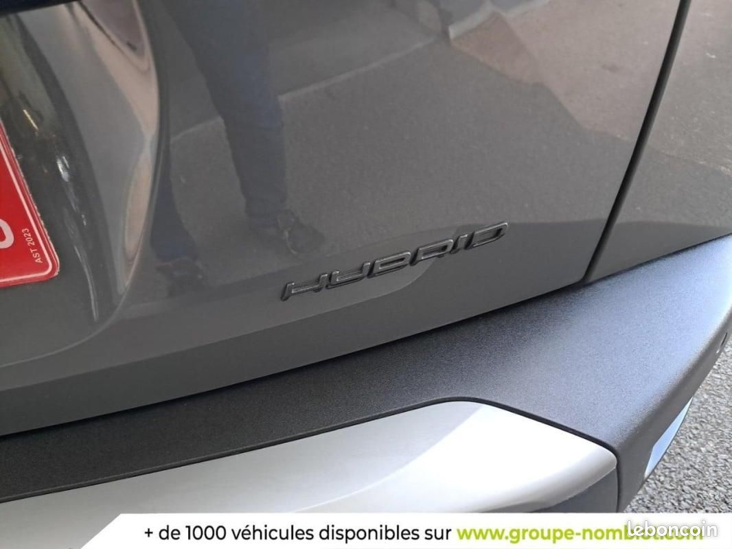 Peugeot 2008 Hybrid 145 e-DCS6 Allure (image 25)