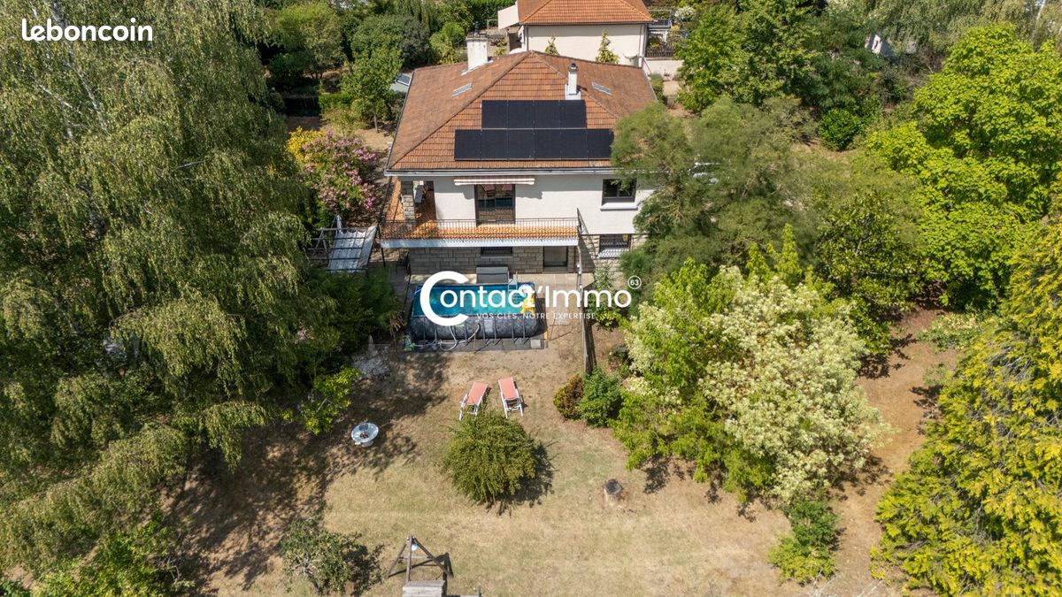 Maison 7 pièces 179 m² · à Lezoux · 179 m² · 345 000 €