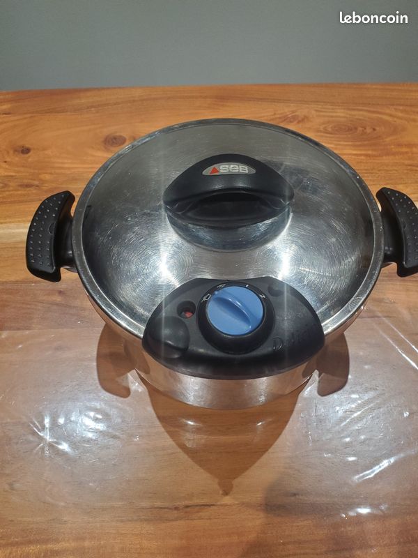 Poêle/casserole SEB Delicio 8L – Compatible Gaz Et électrique – Occasion