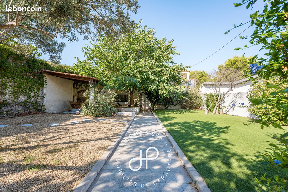Maison 5 pièces 144 m² · à Marseille · 144 m² · 980 000 €