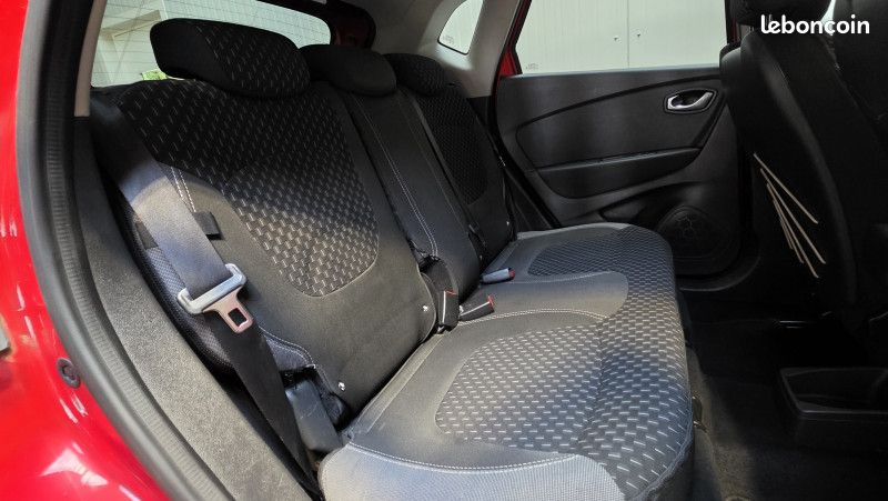 Renault CAPTUR 1.3 TCE 130CH FAP INTENS (image 16)