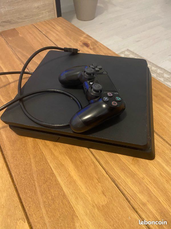Ps4 avec manette (image 2)
