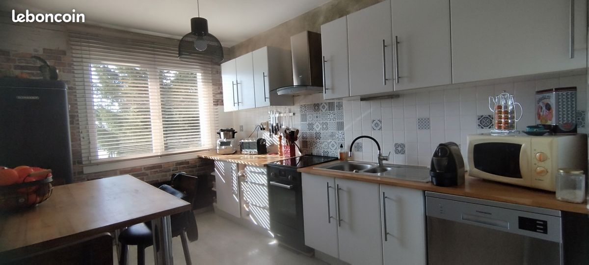 Appartement 3 pièces 92 m² · à Oyonnax · 92 m² · 175 000 €