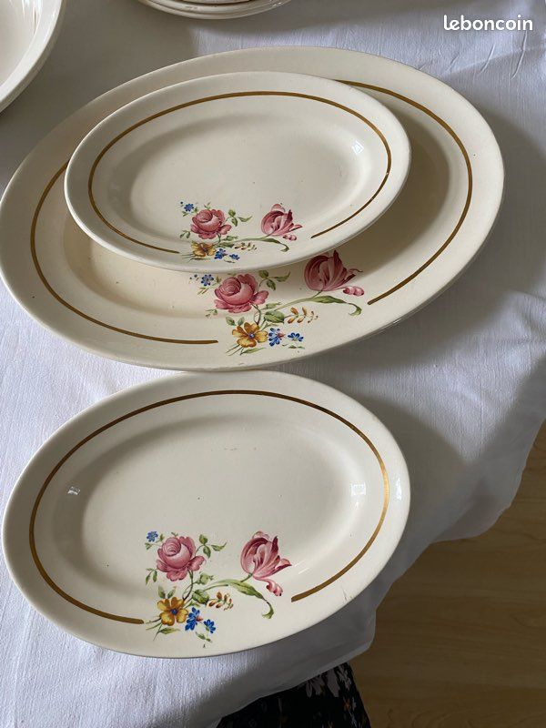 6 assiettes à dessert Badonviller fleuries