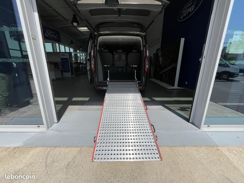 Ford Tourneo Custom 320 L1H1 2.0 EcoBlue 130ch Active BVA (image 20)