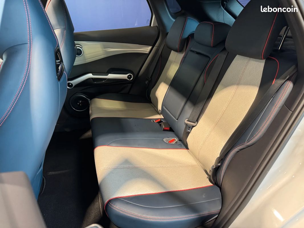 BYD Atto 3 204ch 60,5Kwh Comfort - 2024 - 20 000 km - Toit ouvrant - Caméra 360 - Garantie 4 ans (image 8)