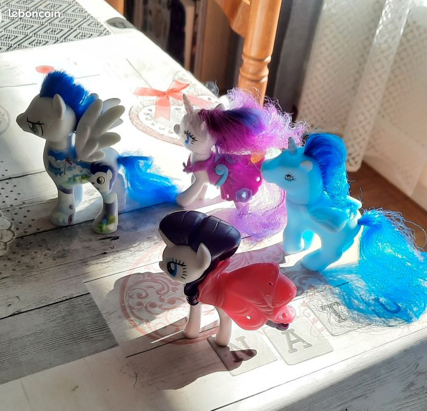 Lot de 4 petits poneys, 2 marque Pony (image 4)
