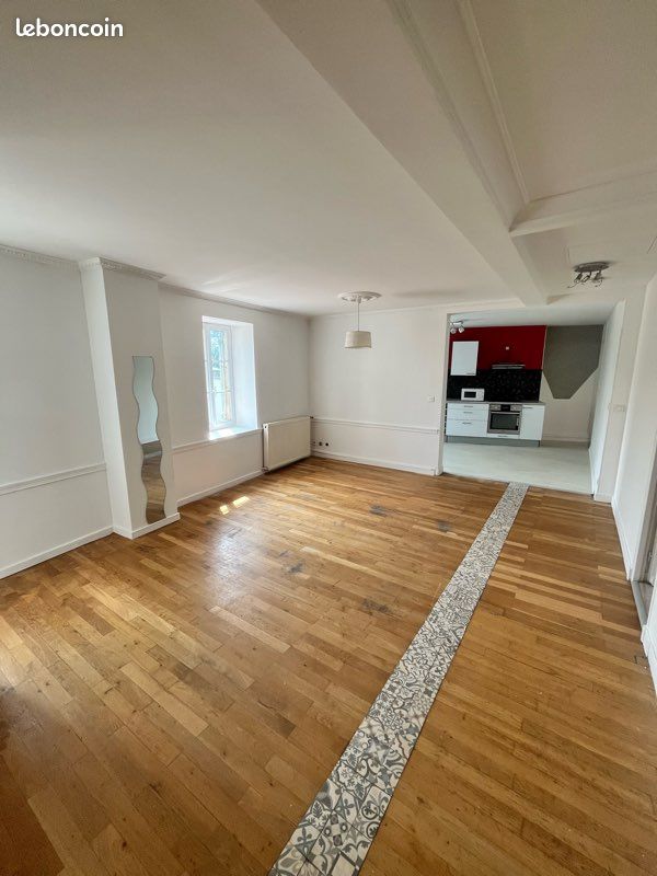 Appartement a louer bourgoin-jallieu - 3 pièce(s) - 80 m2 - Surfyn