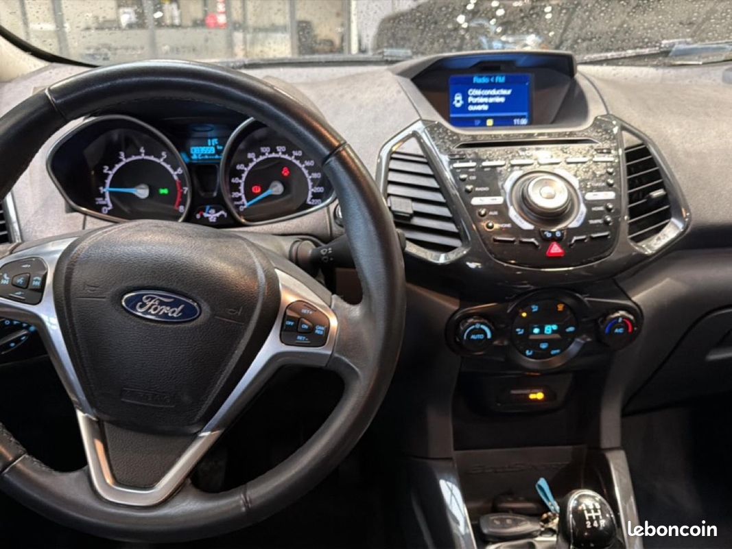 FORD ECOSPORT 1.0 ecoboost 140 st-line (image 8)