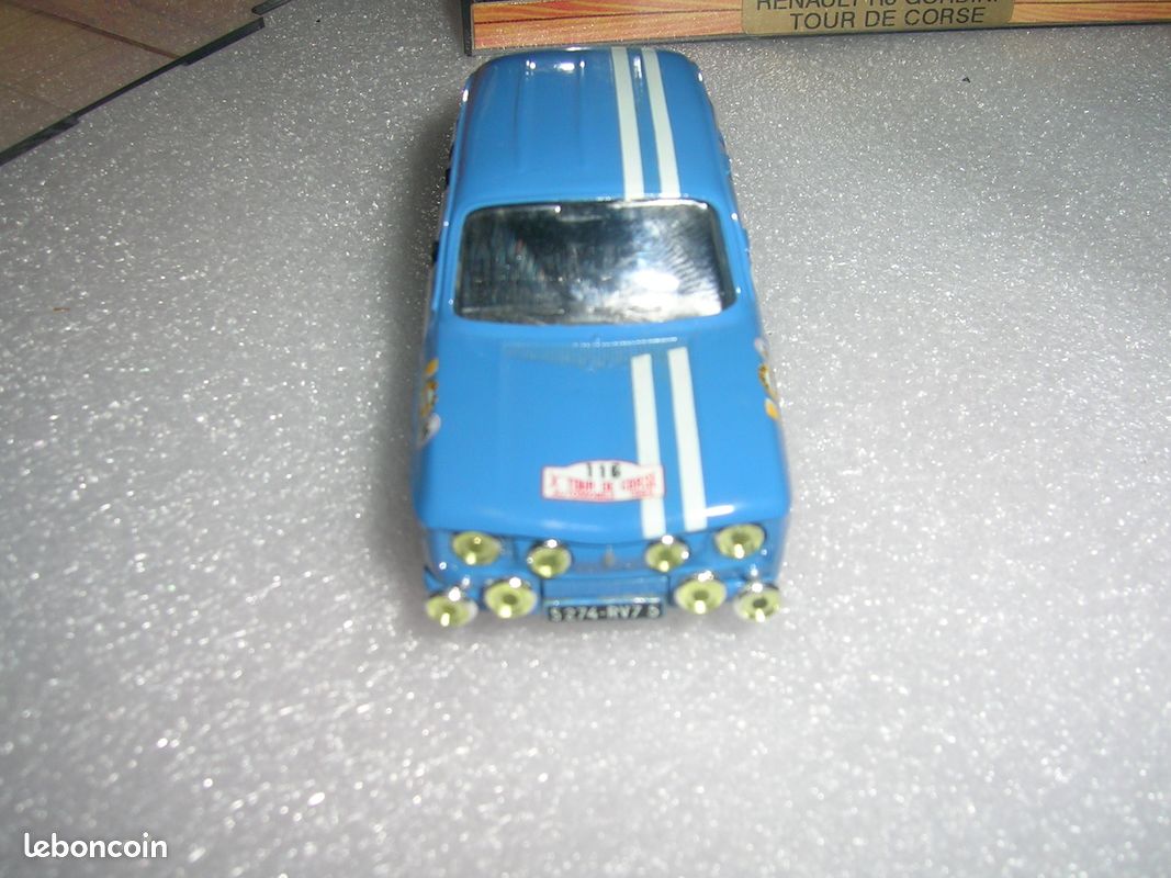 1 Miniature au 1/43 d'une Renault R 8 Gordini " Tour de Corse " Norev " Made In France " (image 3)