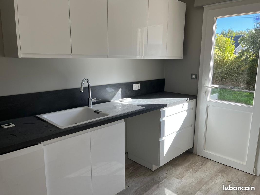 Maison a louer joue-les-tours - 5 pièce(s) - 140 m2 - Surfyn