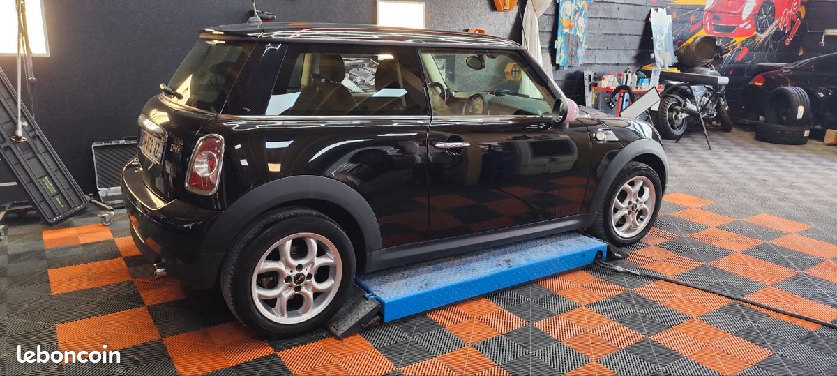 Mini one 75cv série limitée (image 2)