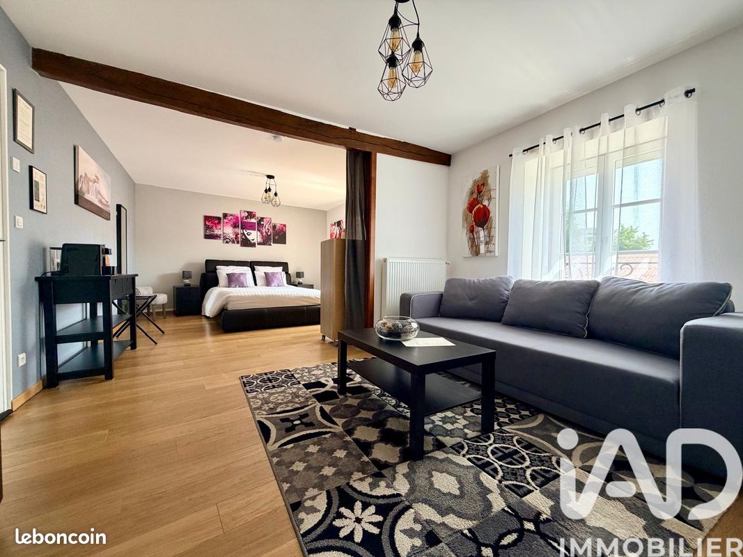 Maison 12 pièces 478 m² · à Bezannes · 478 m² · 790 000 €