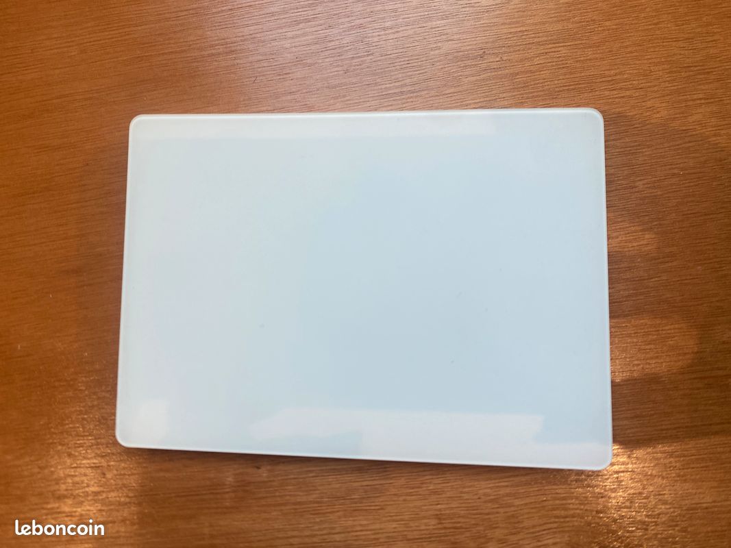 Apple Magic Trackpad 2 Blanc (image 3)