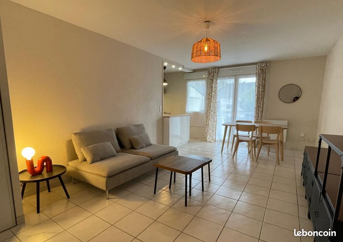 Appartement 2 pièces 48 m² · à La Riche · 48 m² · 670 €/mois