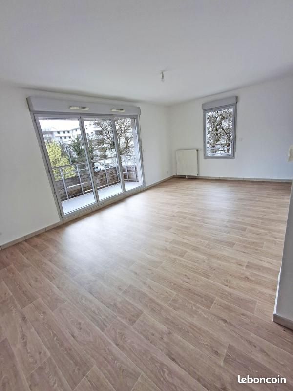 Appartement 4 pièces 84 m² · à Meylan · 84 m² · 1 239 €/mois