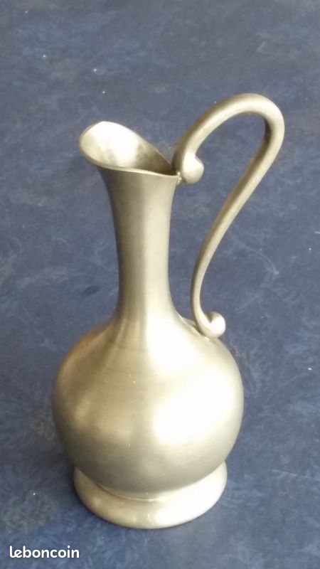 Joli vase étain élégant, idéal décoration ou soliflore, hauteur 18 cm (image 4)