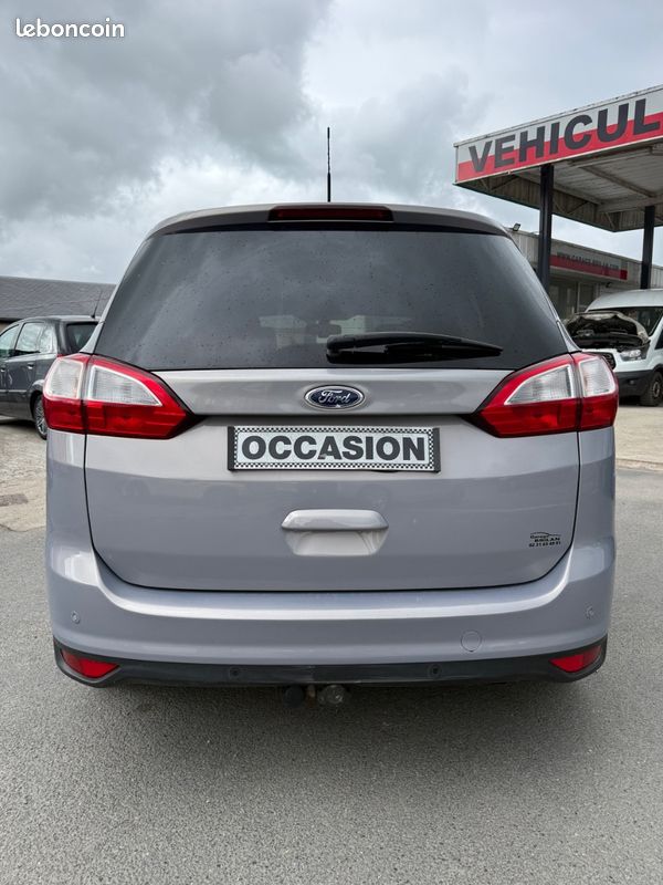 FORD GRAND C-MAX 2.0tdci 136 bva 2eme main excellent etat (image 6)