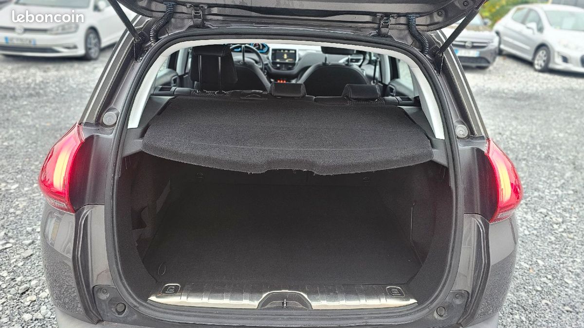 Peugeot 2008 1.2 thp 110 chv allure (image 7)