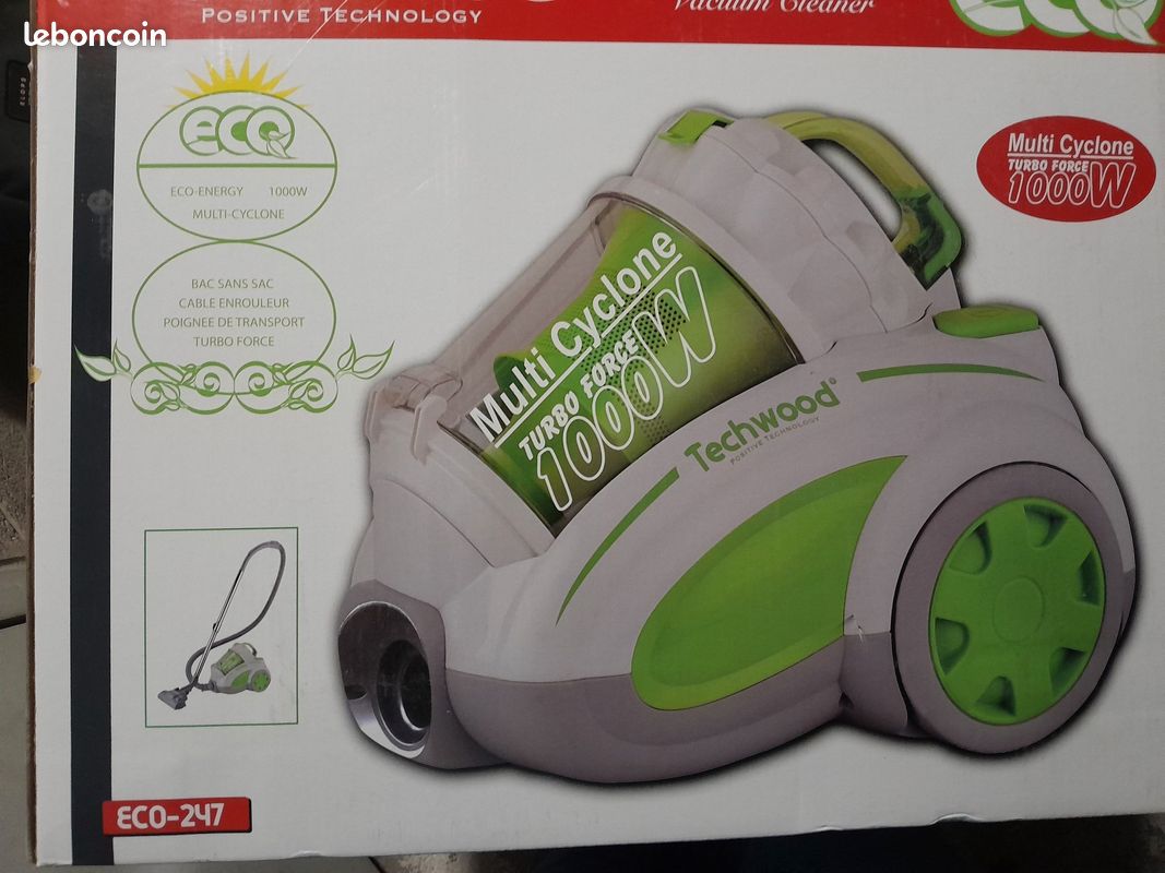 Aspirateur Techwood turbo force 1000w Électroménager