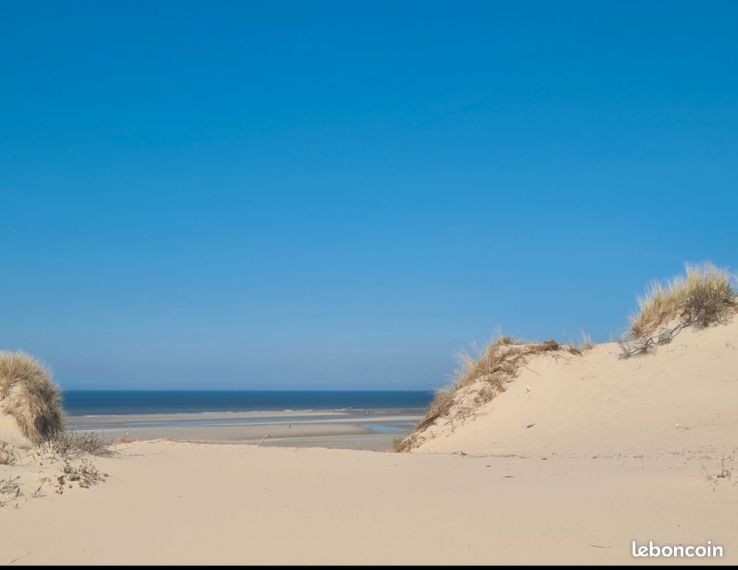 Location Maison à camiers st Cécile plage à moins de 200 m de la mer, 2 chambres avec jardin, toutes commodités à pied, emplacement pour la voiture, st Cécile est situé entre hardelot et le touquet (image 1)