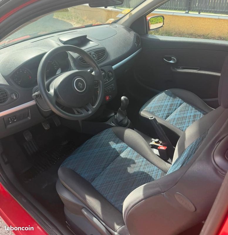 Renault Clio 1.2 75cv 1ere main GARANTIE GARAGE (image 3)