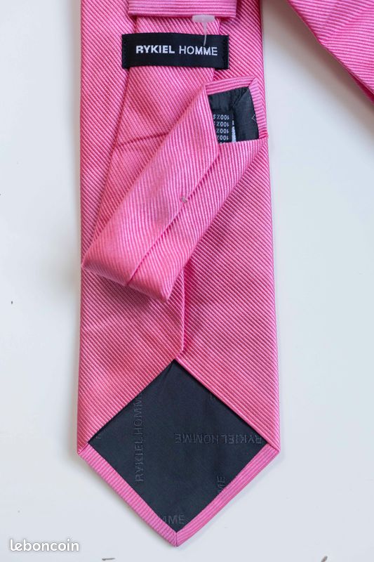 Cravate Homme 100% Soie Griffe Noire - Rose Et Rouge - Neuve Avec étiquettes