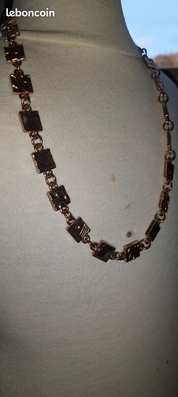 Collier BICHE de Bere (image 1)
