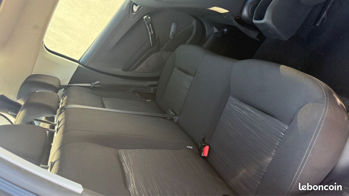 PEUGEOT 208 1.0 VTI 68 Cv ACCESS (image 9)