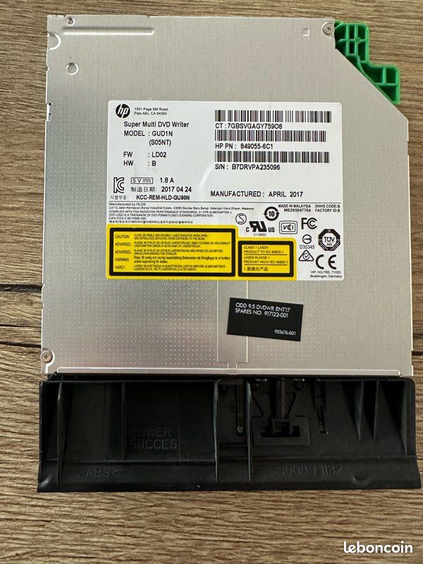 Graveur DVD HP 800 AIO (image 1)
