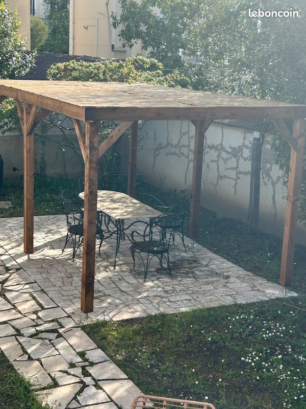 Table de jardin en pierre (image 2)