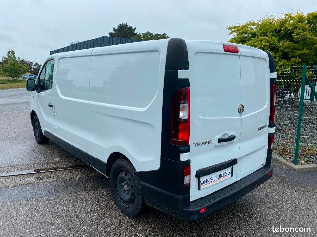 Renault Trafic III FG L2H1 2.0 DCI 120 CH GRAND CONFORT CARPLAY ANDROID AUTO (image 10)