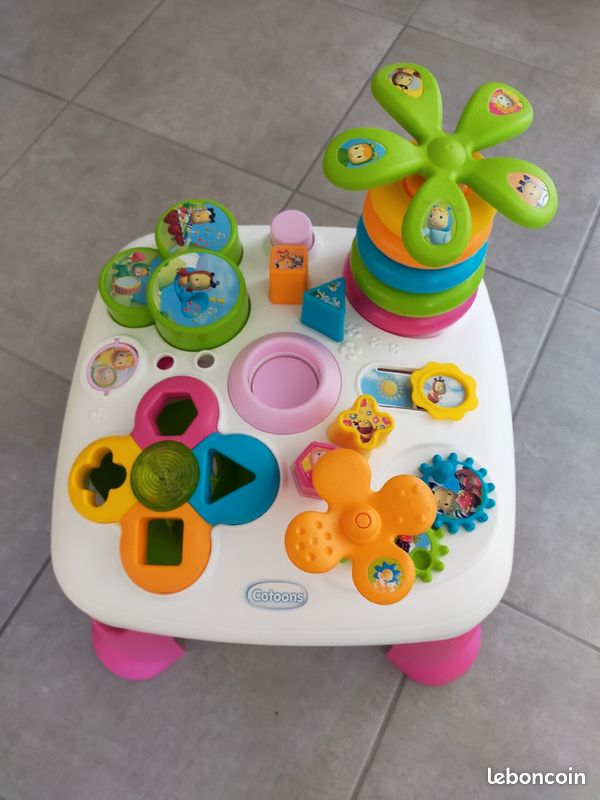 Table d'éveil rose (image 1)