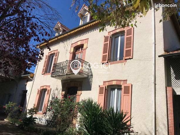 Maison 7 pièces 219 m²