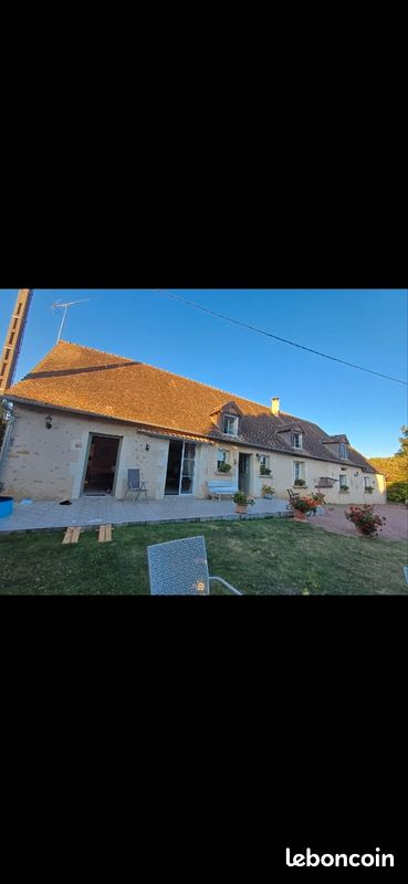Maison 6 pièces 165 m² · à Marolles-les-Braults · 165 m² · 230 000 €