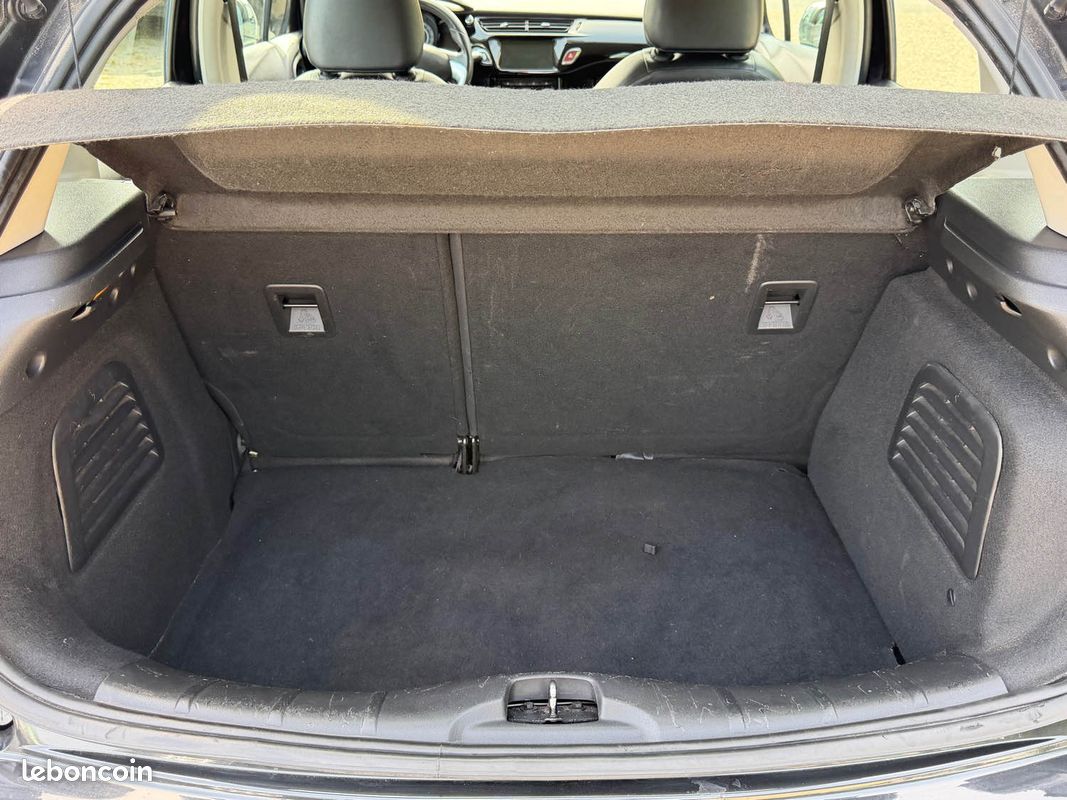 Citroën C3 II 1.6 HDi 92ch Airdream Rossignol - Clim - GPS - Révisée & Garantie 6 Mois (image 14)