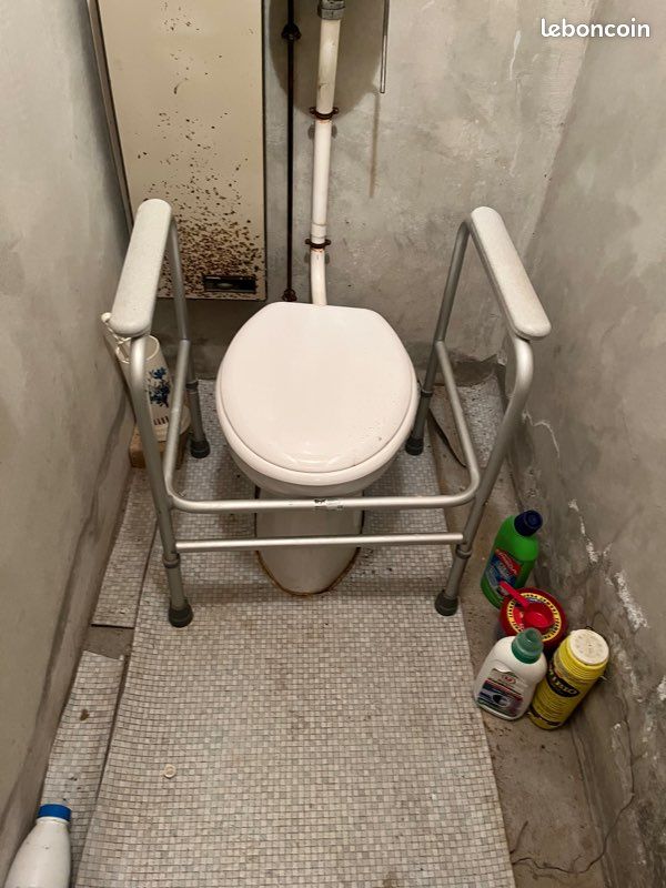 Déambulateur pour toiletteVC (image 2)