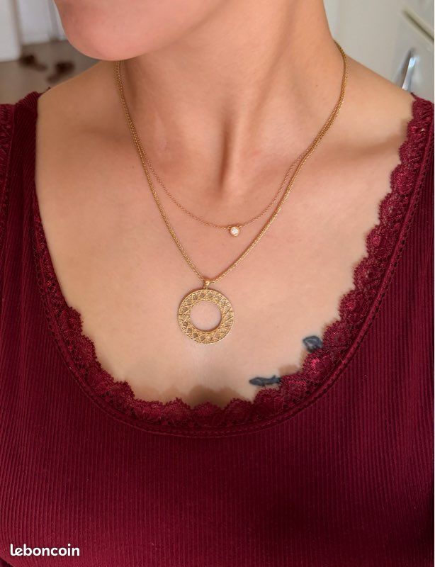 Collier en or 18 carats avec pendentif (image 2)