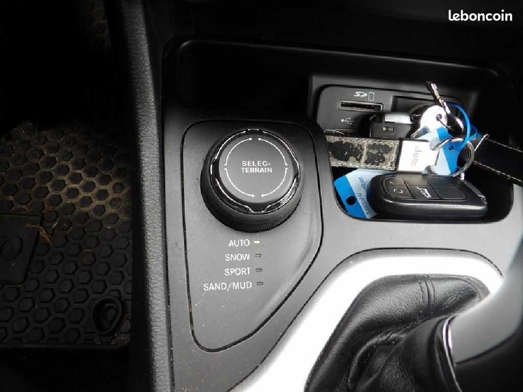 Jeep Cherokee 2.2L Multijet SetS 200 Active Drive I BVA Overland (image 10)
