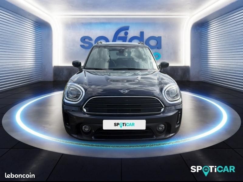 Mini Countryman Cooper D 150ch Highlands BVA8 (image 2)