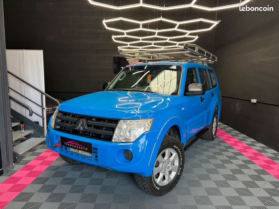 Mitsubishi PAJERO 3.2 DID 200ch (image 1)
