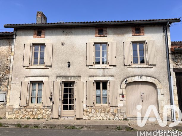 Propriété 7 pièces 210 m²